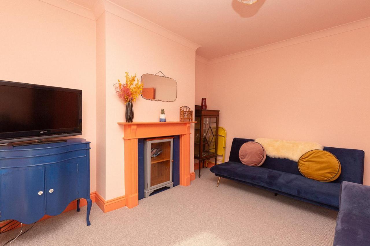 Apartamento Funky Flat In Margate'S Westbrook Bay Exterior foto
