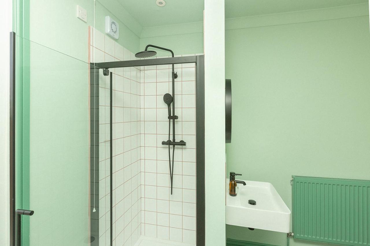 Apartamento Funky Flat In Margate'S Westbrook Bay Exterior foto