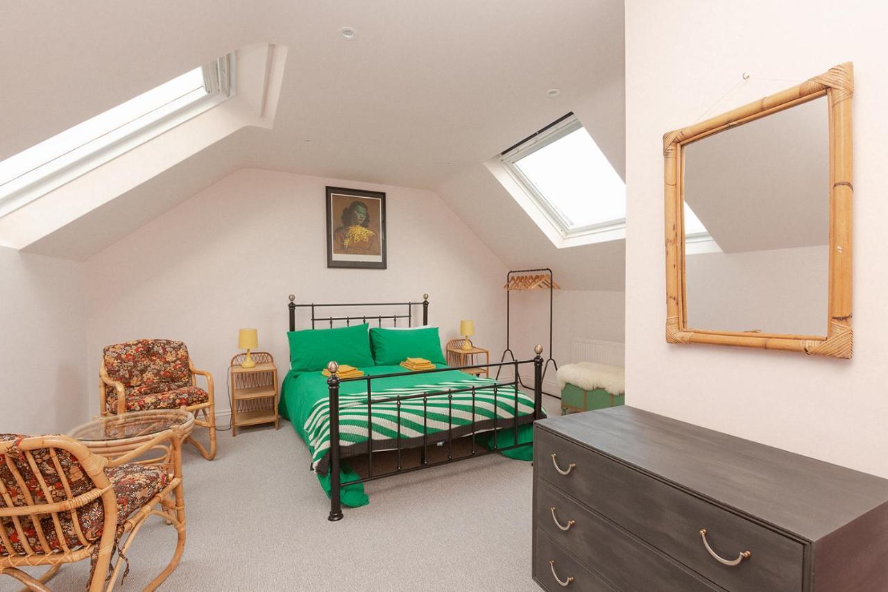 Apartamento Funky Flat In Margate'S Westbrook Bay Exterior foto