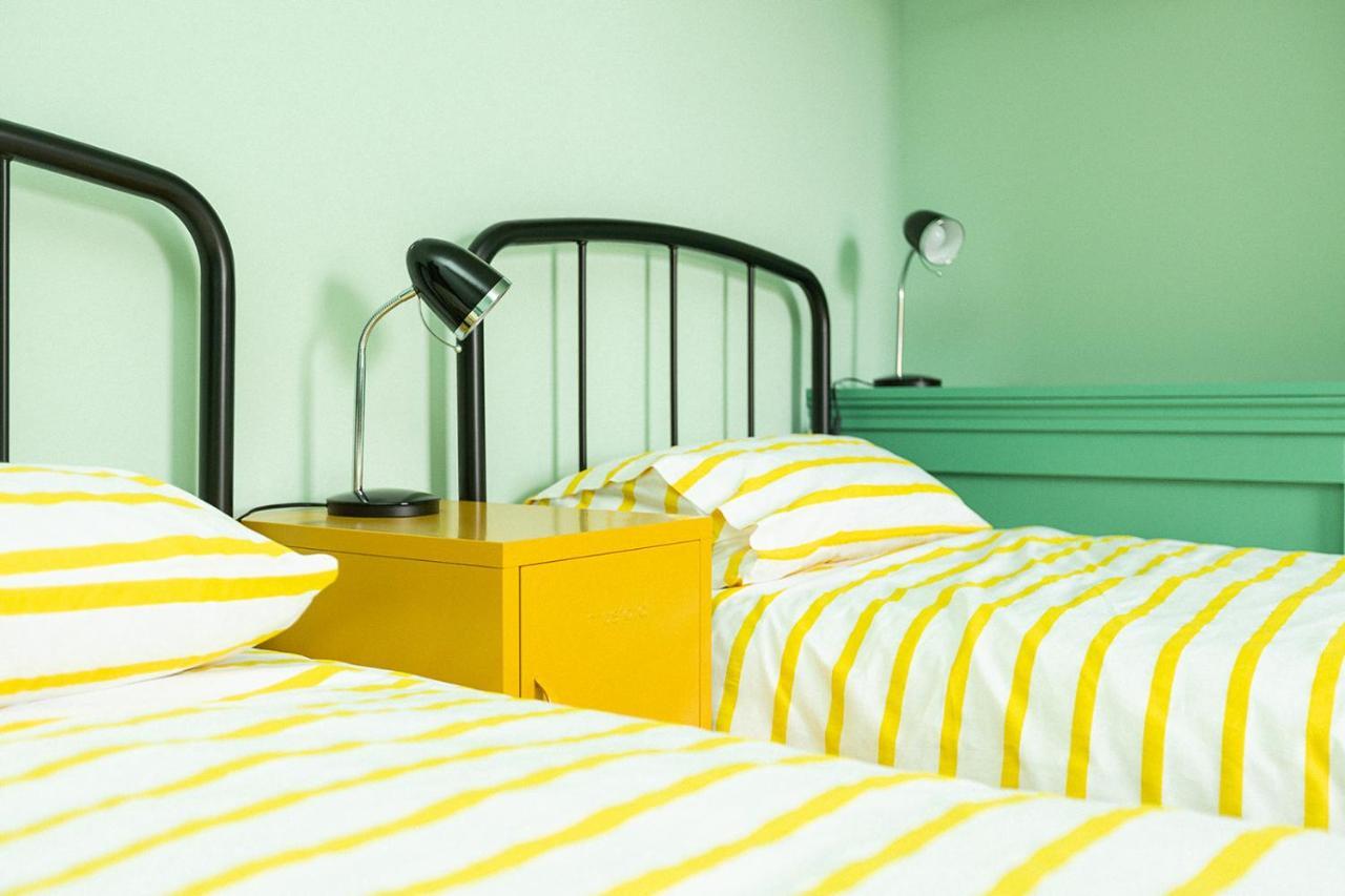 Apartamento Funky Flat In Margate'S Westbrook Bay Exterior foto